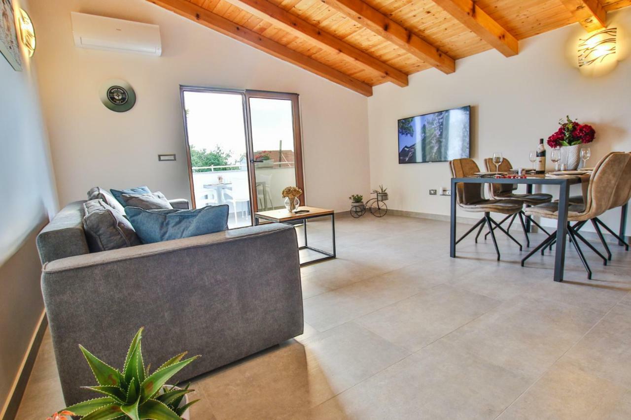 Diamond Seaview Appartement Poreč Buitenkant foto